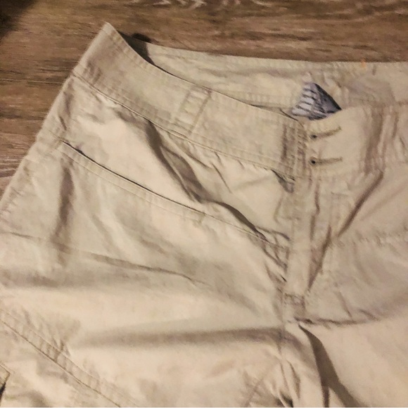 Columbia Titanium Omni-Dri Capri beige size 6 - Picture 2 of 13